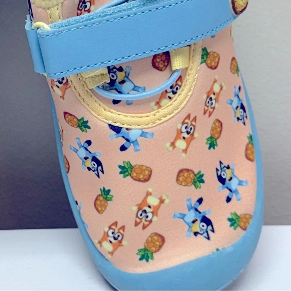 New Bluey Water Shoes, Quick Drying Slip On Water Shoes Bluey Design! Size 13/1